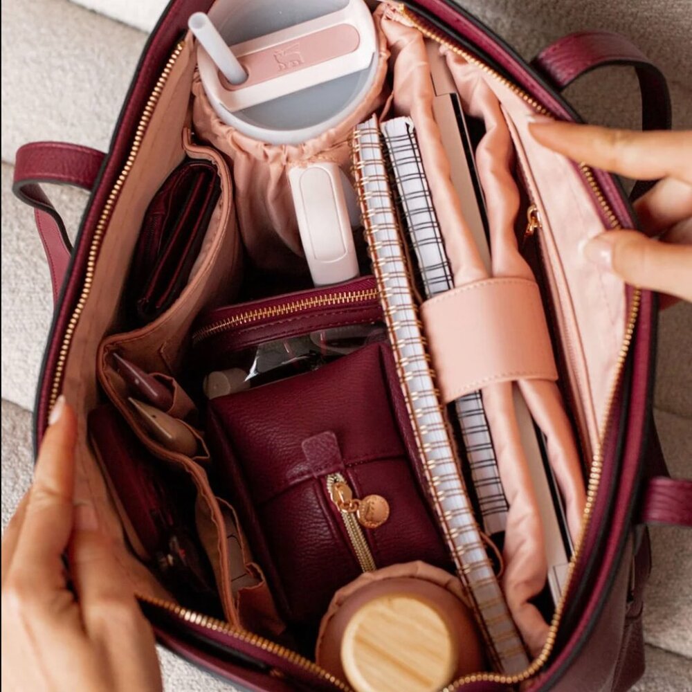 NWT - Poppy & Peonies Go Getter Tote - Blush - Picture 6 of 6